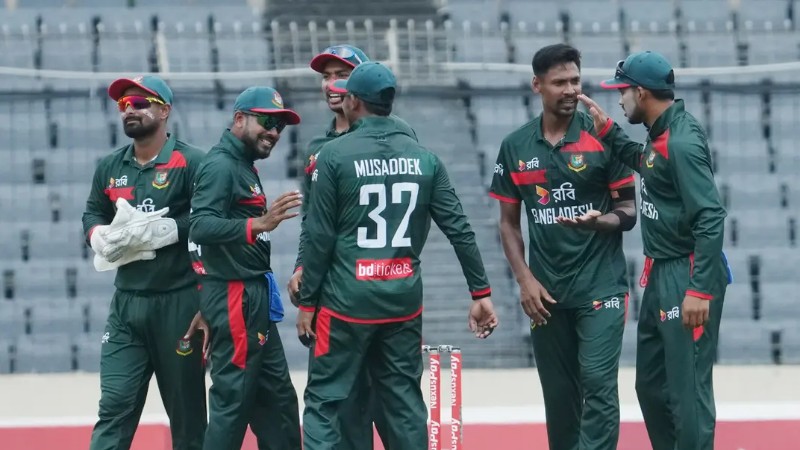 ‘মুস্তাফিজ সব সময় চিল থাকে, এটা অভিজ্ঞতার ব্যাপার’: তাসকিন আহমেদ