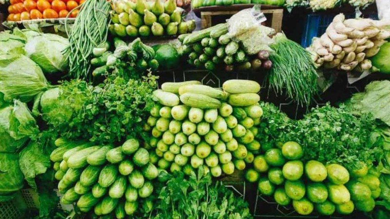 সবজির বাজার চড়া, কাঁচা মরিচের কেজি ৫০০ টাকা