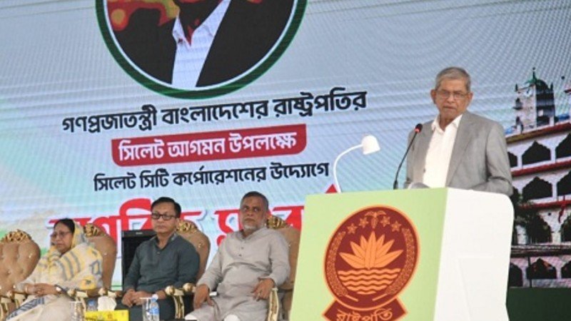 গণতন্ত্রকে রক্ষা করাটাই এখন সবচেয়ে বড় কাজ: রাষ্ট্রপতি